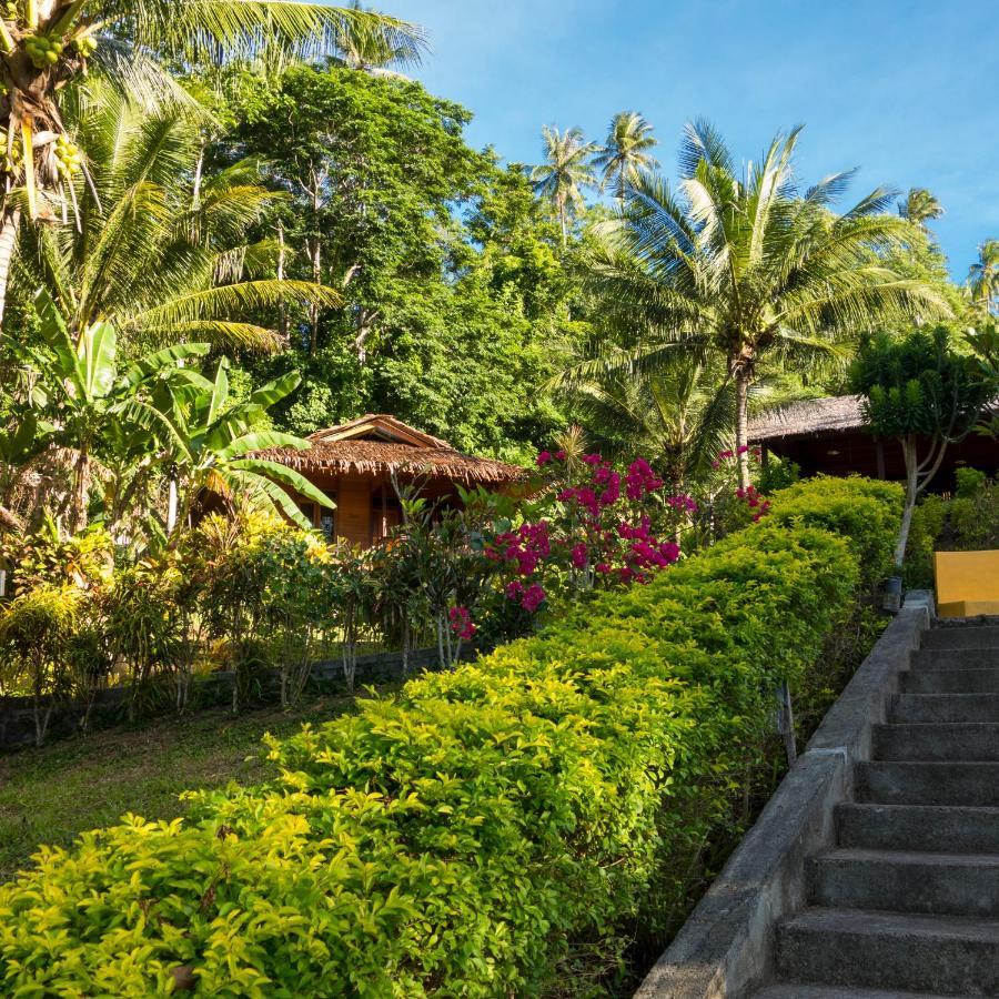 K2 Lembeh Dive Resort Bitung Екстериор снимка