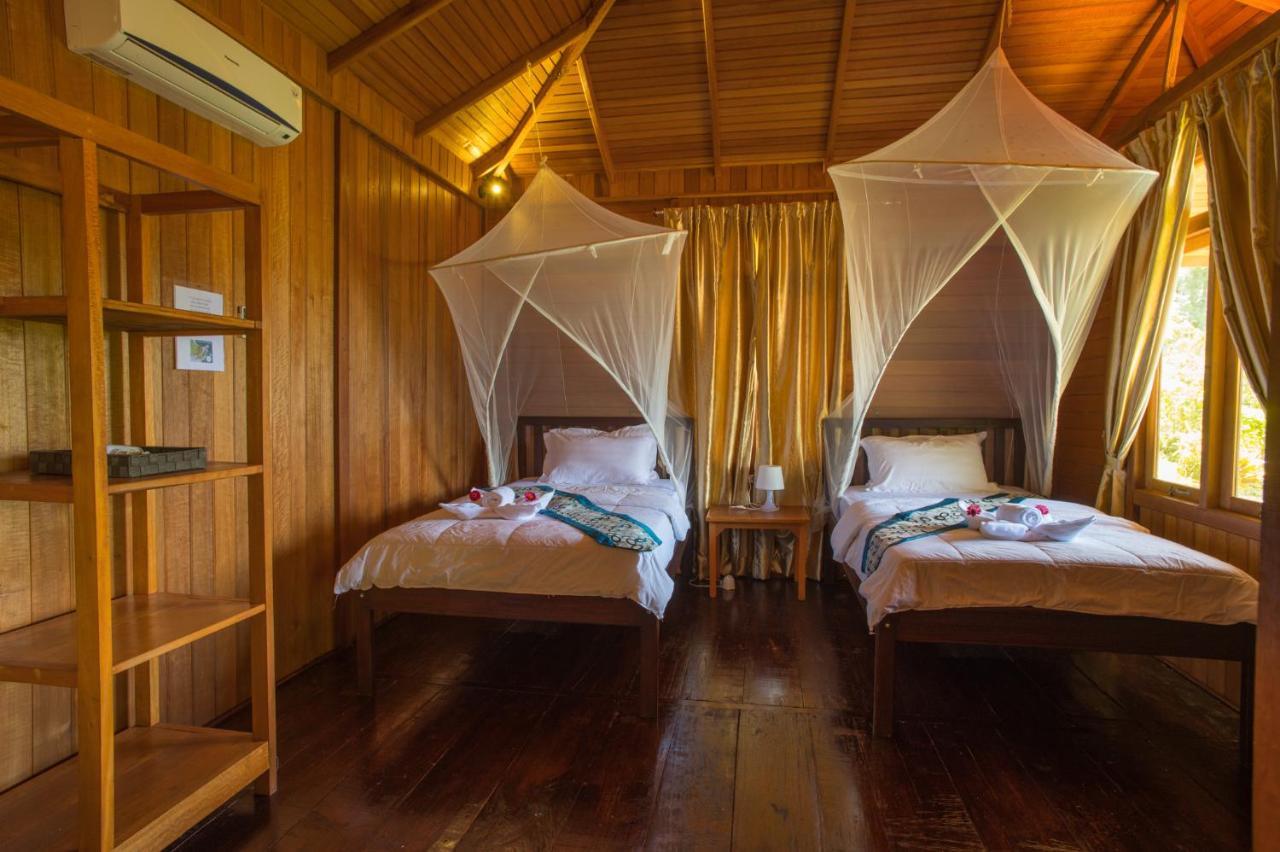 K2 Lembeh Dive Resort Bitung Екстериор снимка