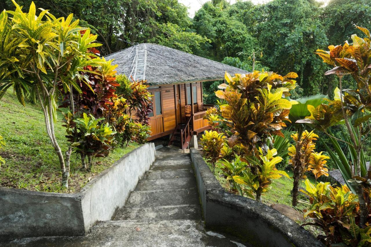 K2 Lembeh Dive Resort Bitung Екстериор снимка